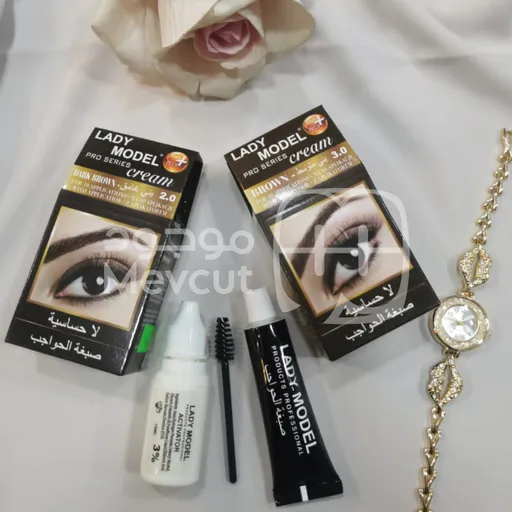 صبغة الحواجب