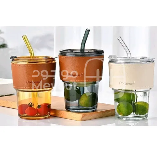 كوب زجاجي عصري مع غطاء ألوان مميزة