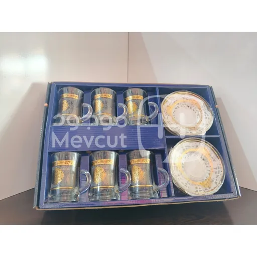 طقم فناجين زجاجية مع صحون