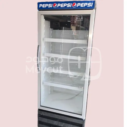 براد عرض باب زجاجي – واجهة شفافة لعرض المشروبات والمواد الغذائية