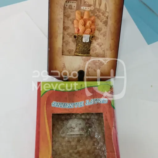 قطعة ديكور حائط يدوية