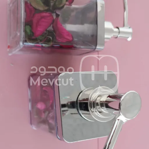 علبة صابون سائل بمضخة معدنية (Soap Dispenser)