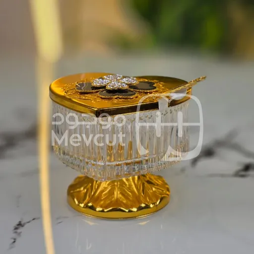 سكرية / علبة ضيافة صغيرة