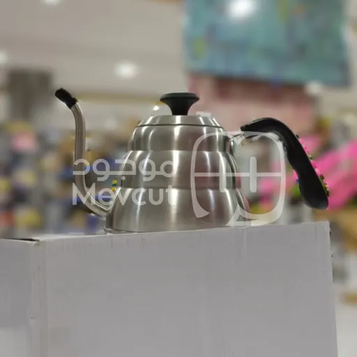 إبريق شاي تصميم مميز