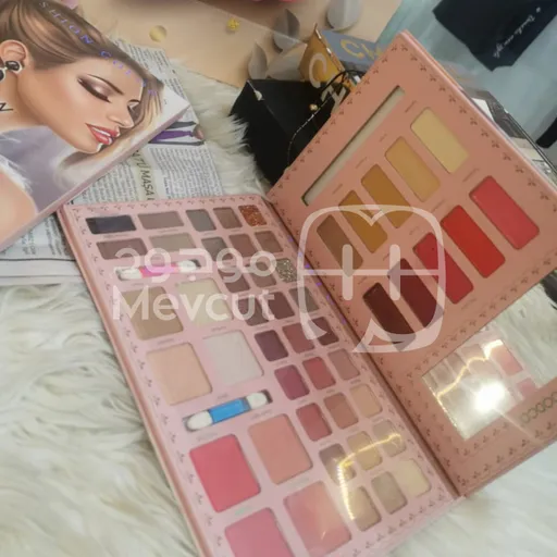 دفتر ظل مكياج