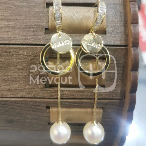 حلق تصميم متدلي