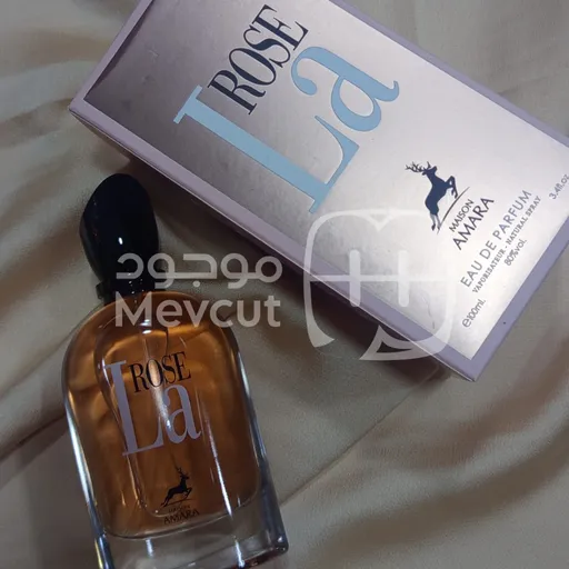 عطر لاروش نسائي