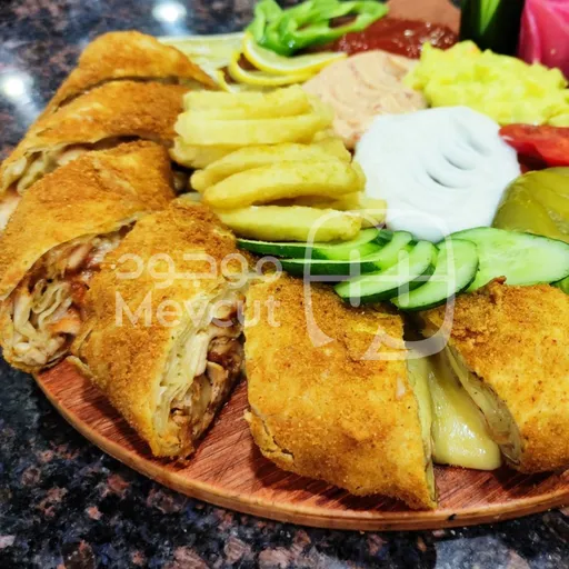 بانية دجاج